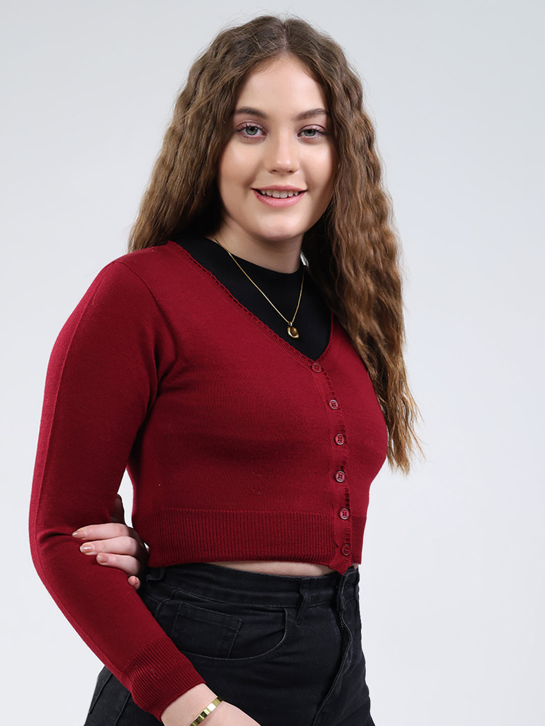 Women Maroon Solid V Neck Full Sleeve Cardigan