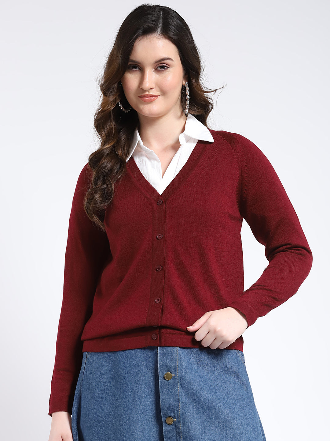 Women Maroon Solid V Neck Full Sleeve Cardigan