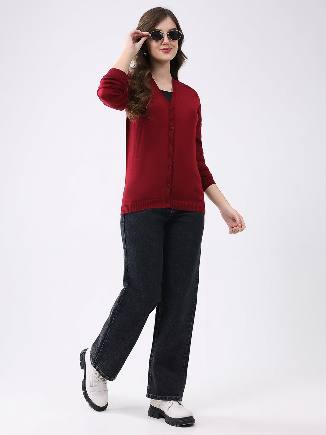 Women Maroon Solid V Neck Full Sleeve Cardigan