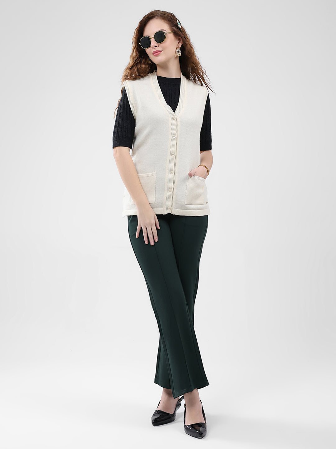 Women Cream Solid V Neck Sleeveless Cardigan