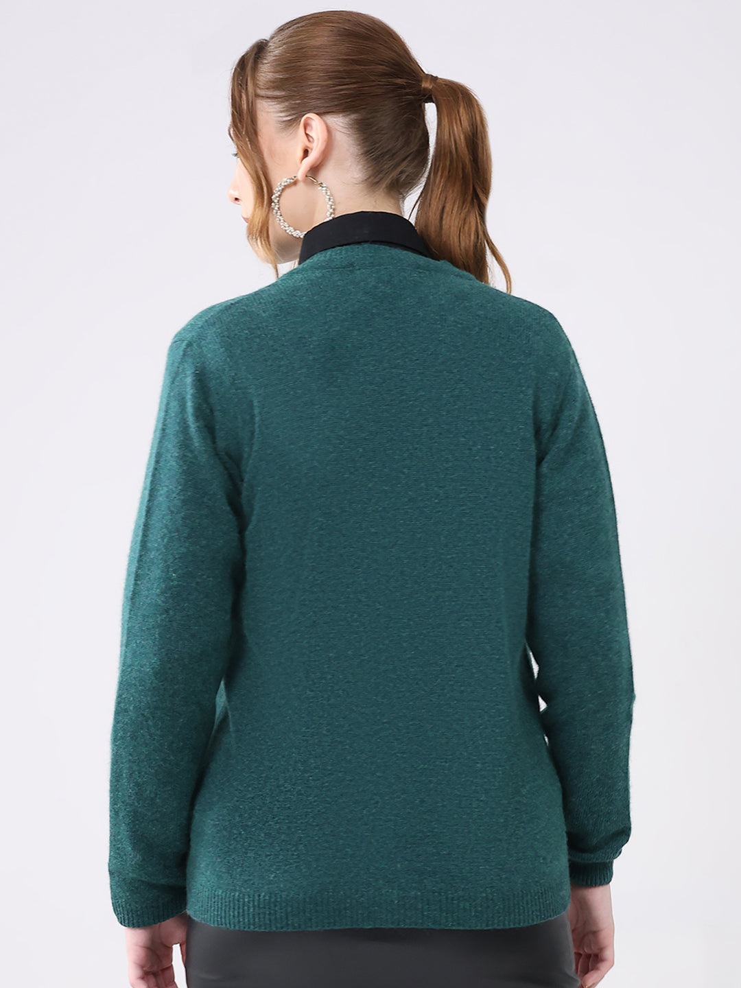 Women Green Solid V Neck Full Sleeve Cardigan