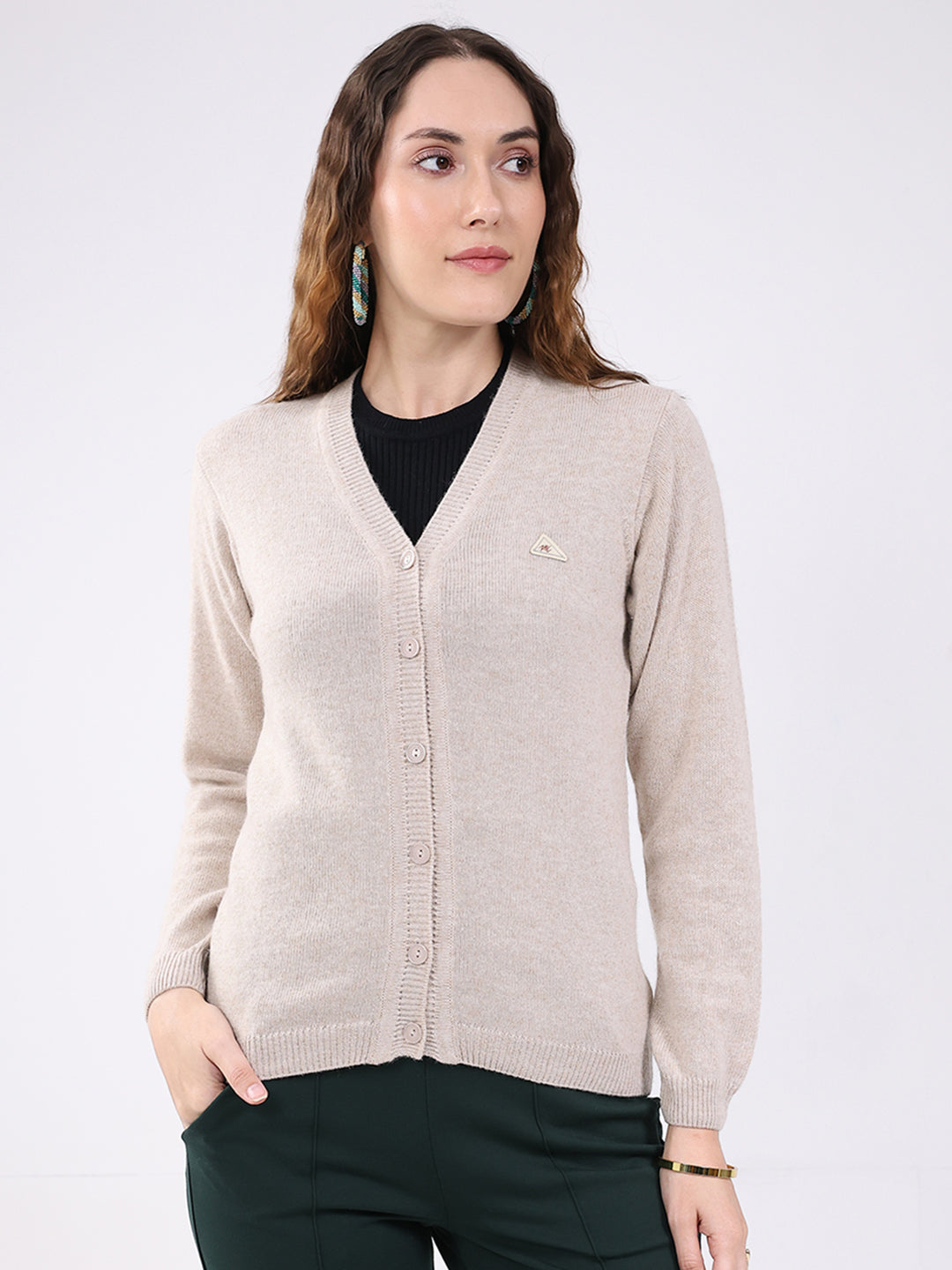 Women Beige Solid V Neck Full Sleeve Cardigan