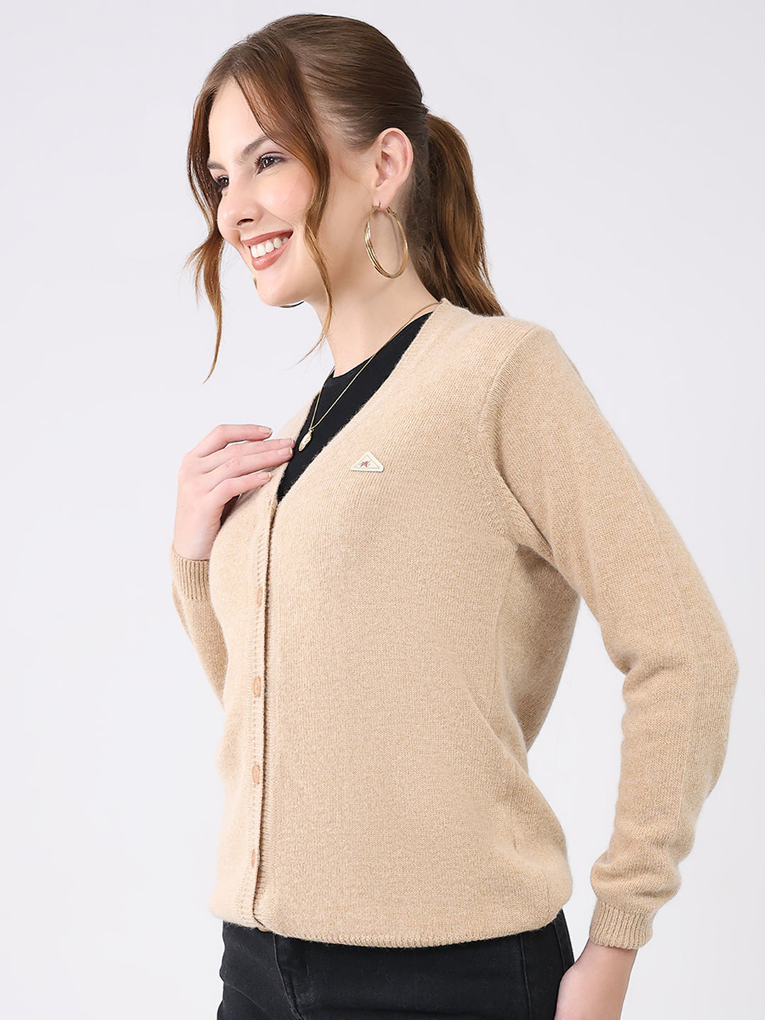 Women Beige Solid V Neck Full Sleeve Cardigan