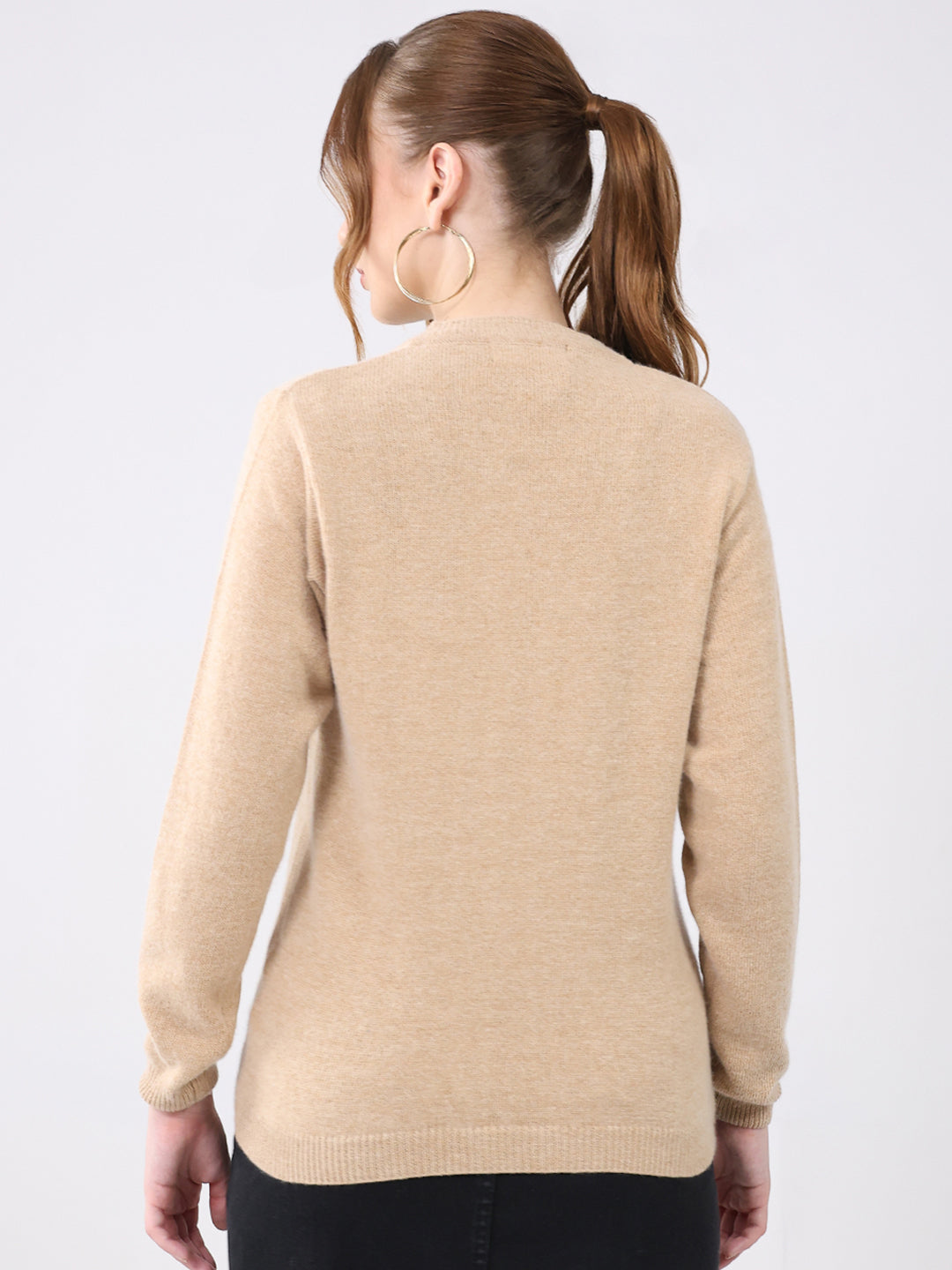 Women Beige Solid V Neck Full Sleeve Cardigan