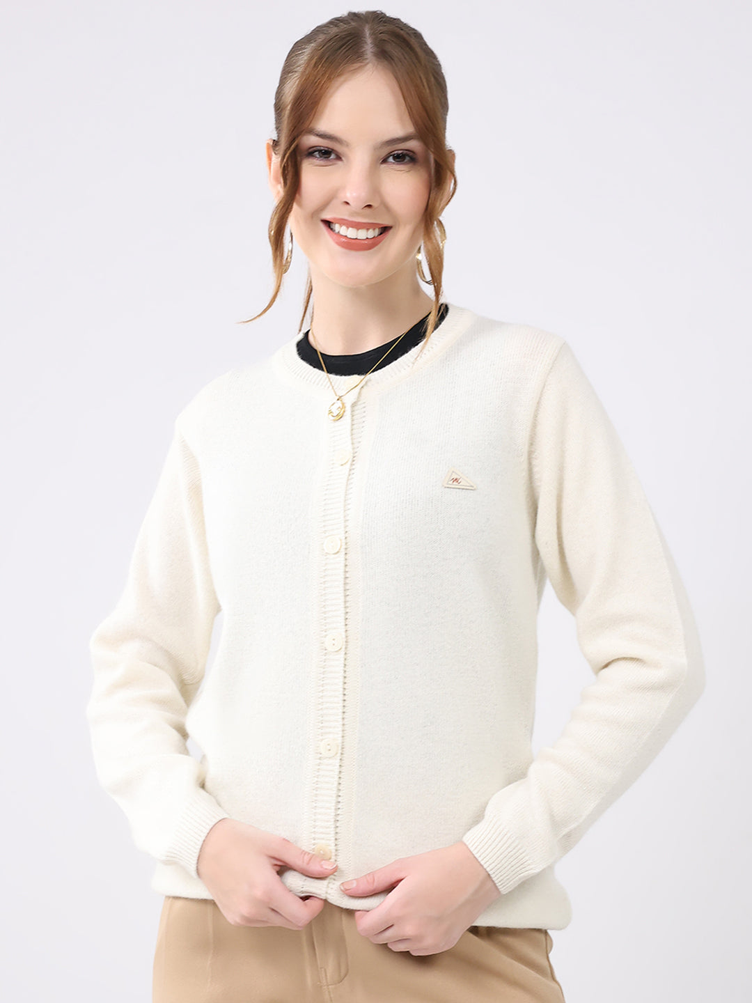 Women Off White Solid Round Neck Full Sleeve Cardigan