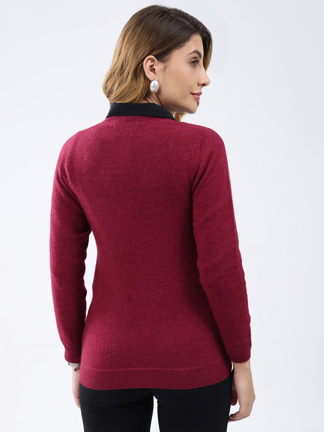Women Maroon Solid V Neck Full Sleeve Cardigan