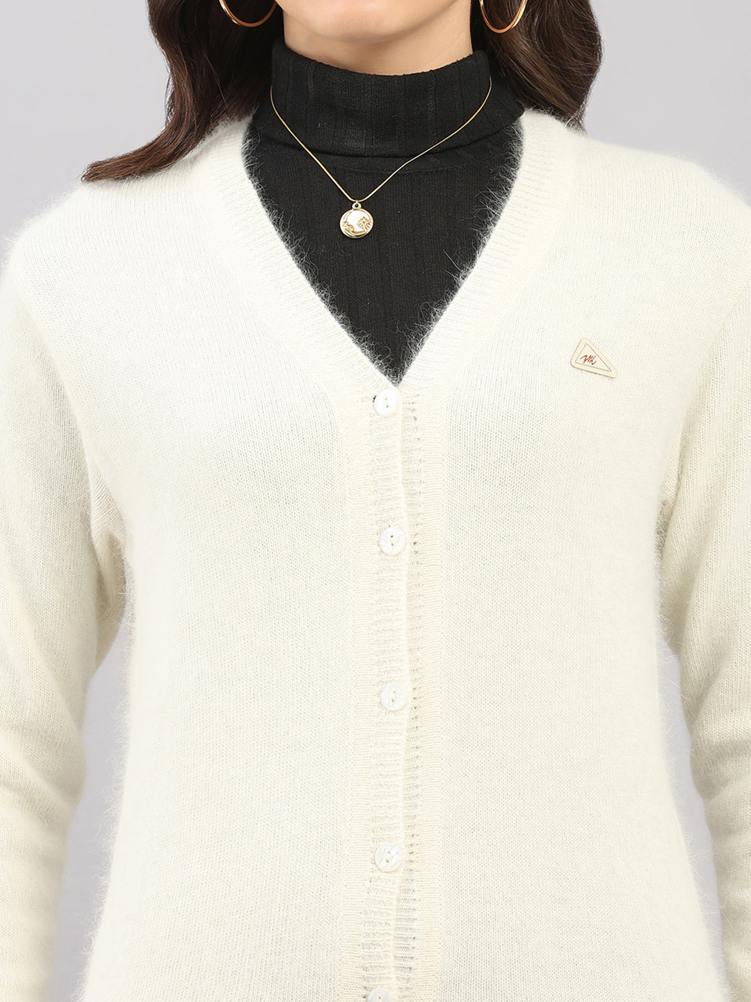 Women Off White Solid V Neck Full Sleeve Cardigan