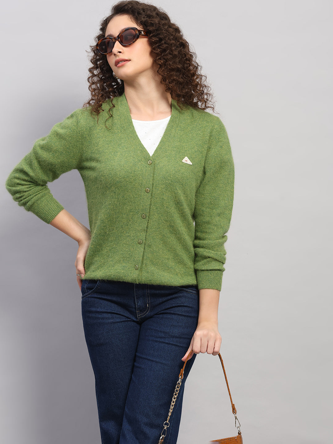 Women Green Solid V Neck Full Sleeve Cardigan