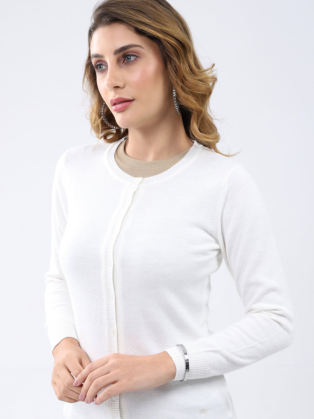 Women White Solid Round Neck Full Sleeve Cardigan
