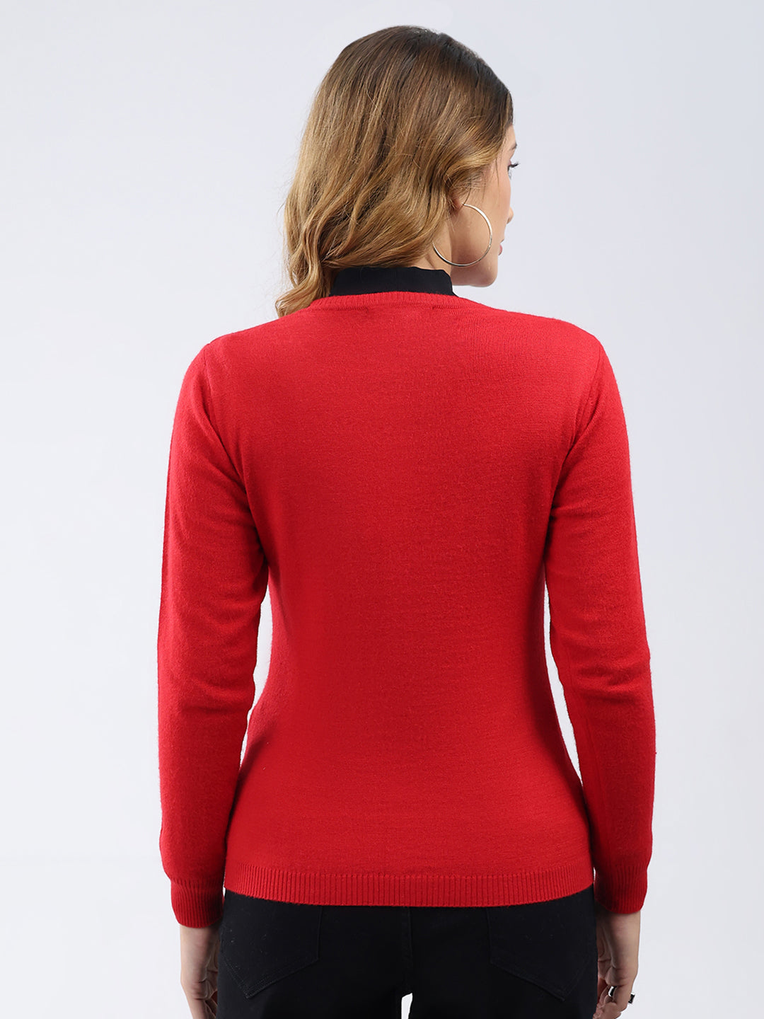 Women Red Solid Round Neck Full Sleeve Cardigan