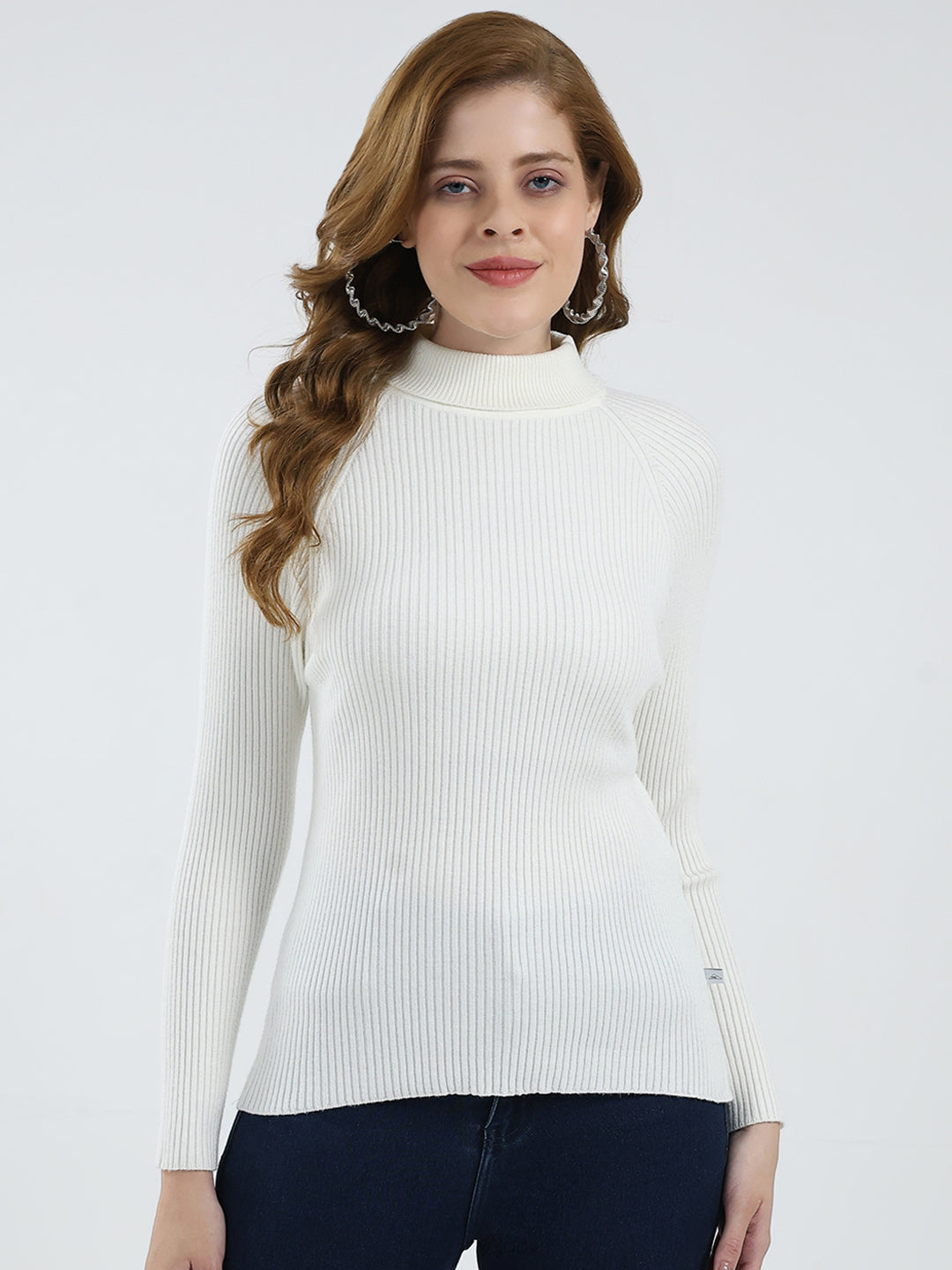 Women White Solid Turtle Neck Full Sleeve Sceavy