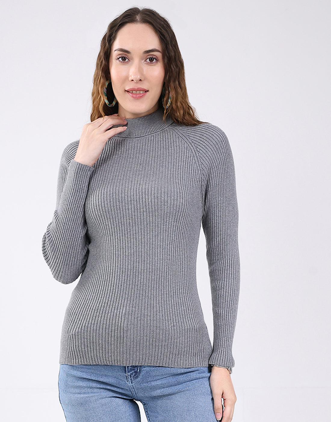 Women Grey Solid High Neck Full Sleeve Sceavy