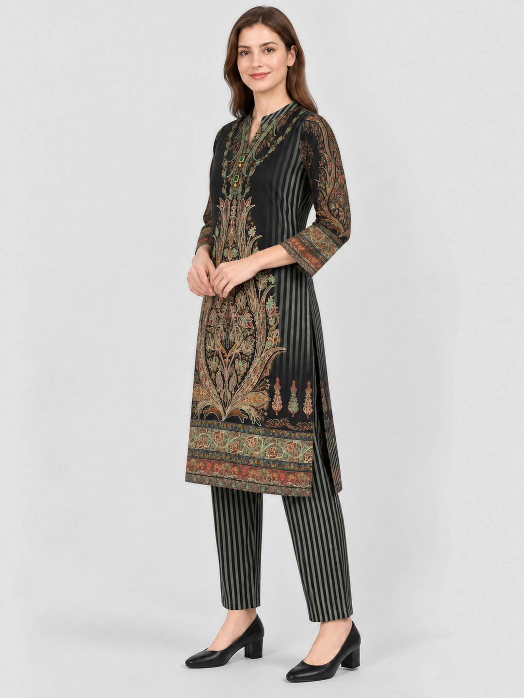 Women Green Designer Round Neck Full Sleeve Kurtis Set for Winter
