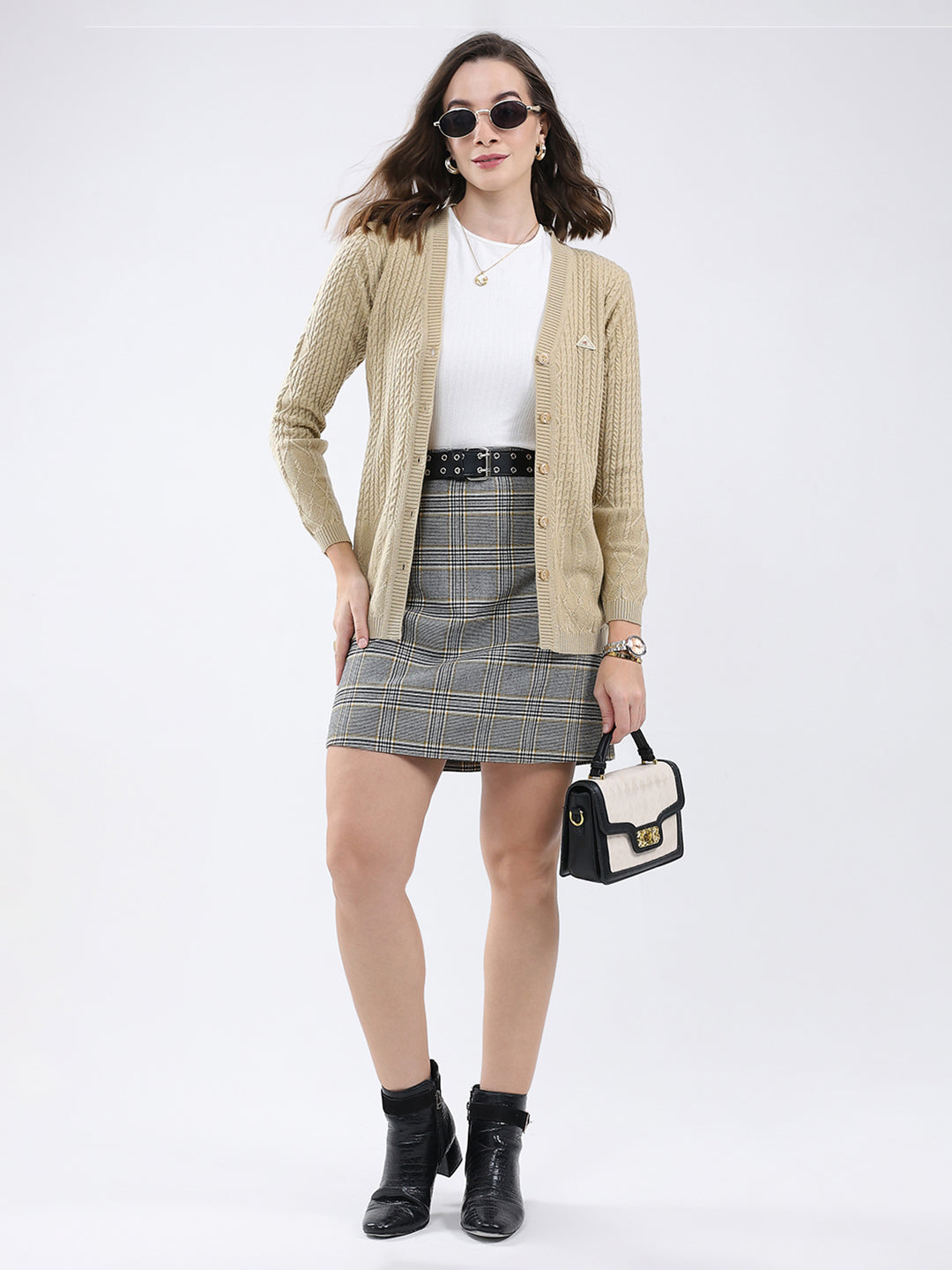 Women Beige Self Design V Neck Full Sleeve Cardigan