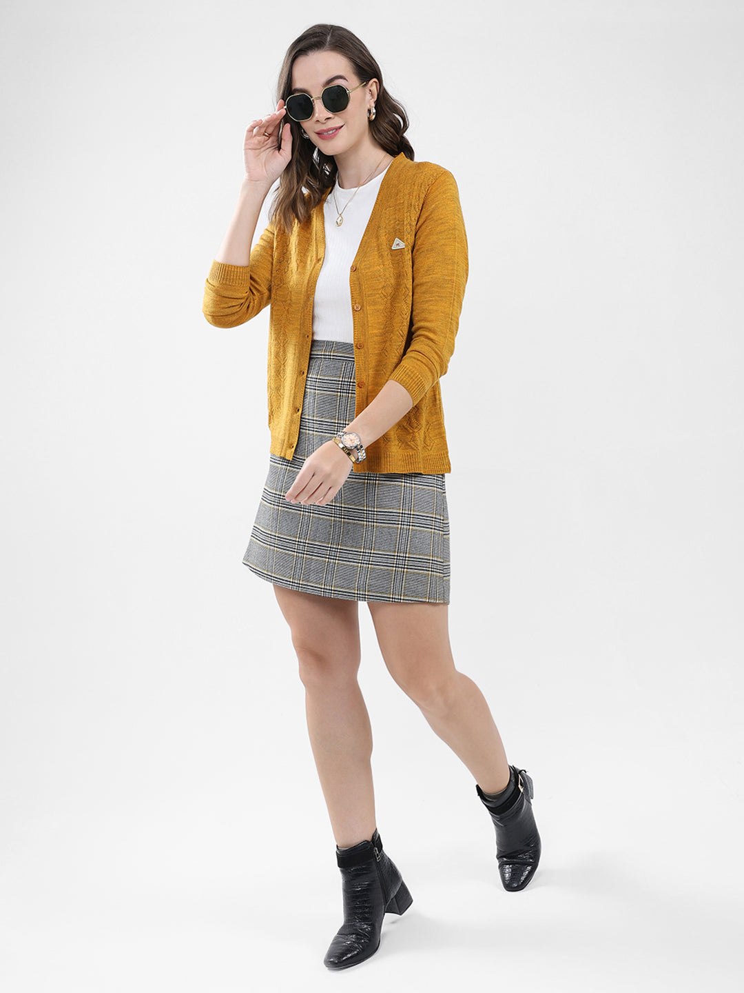 Women Mustard Self Design V Neck Full Sleeve Cardigan
