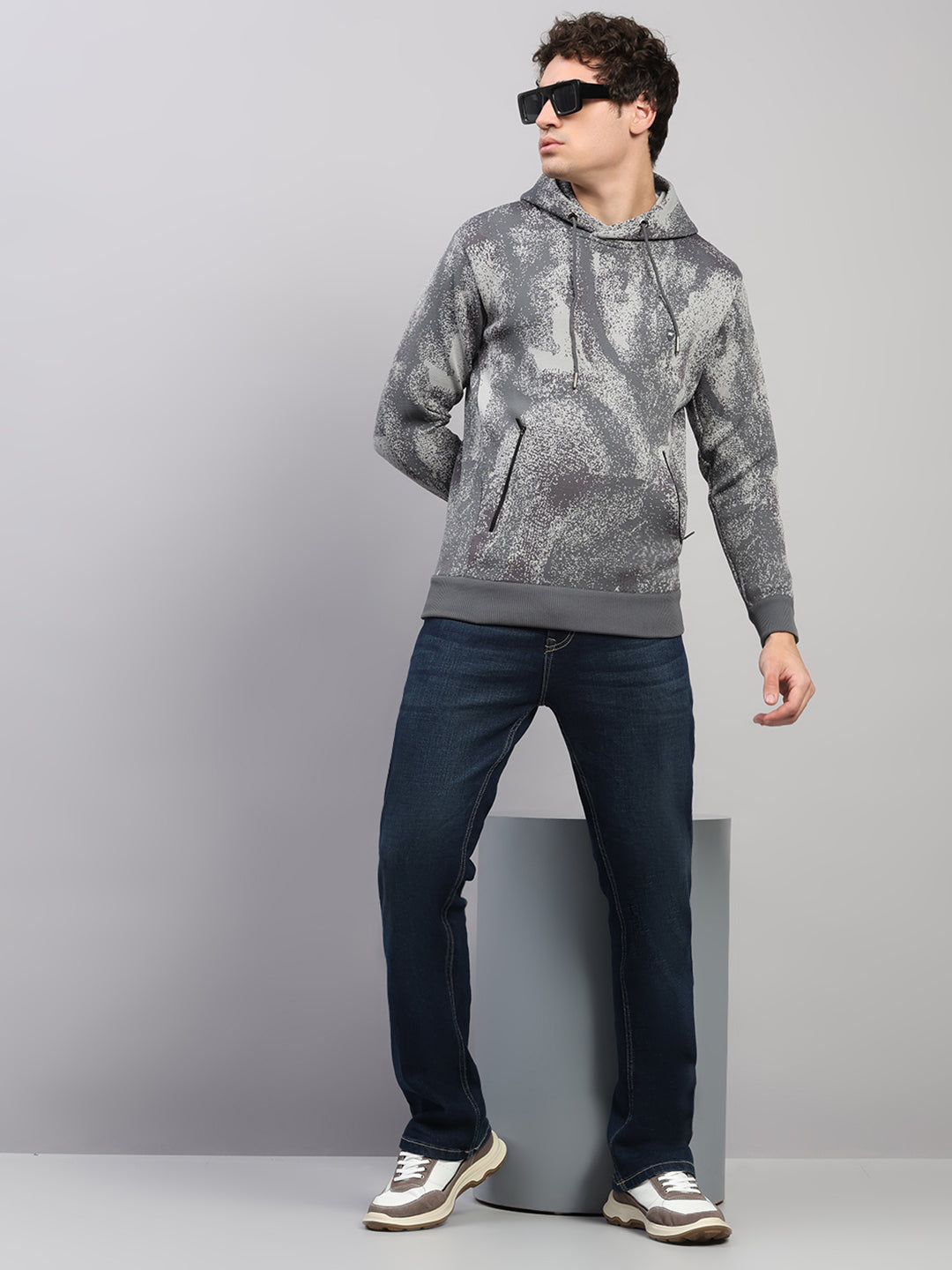 Men Light Grey Printed Hooded Full Sleeve Pullover