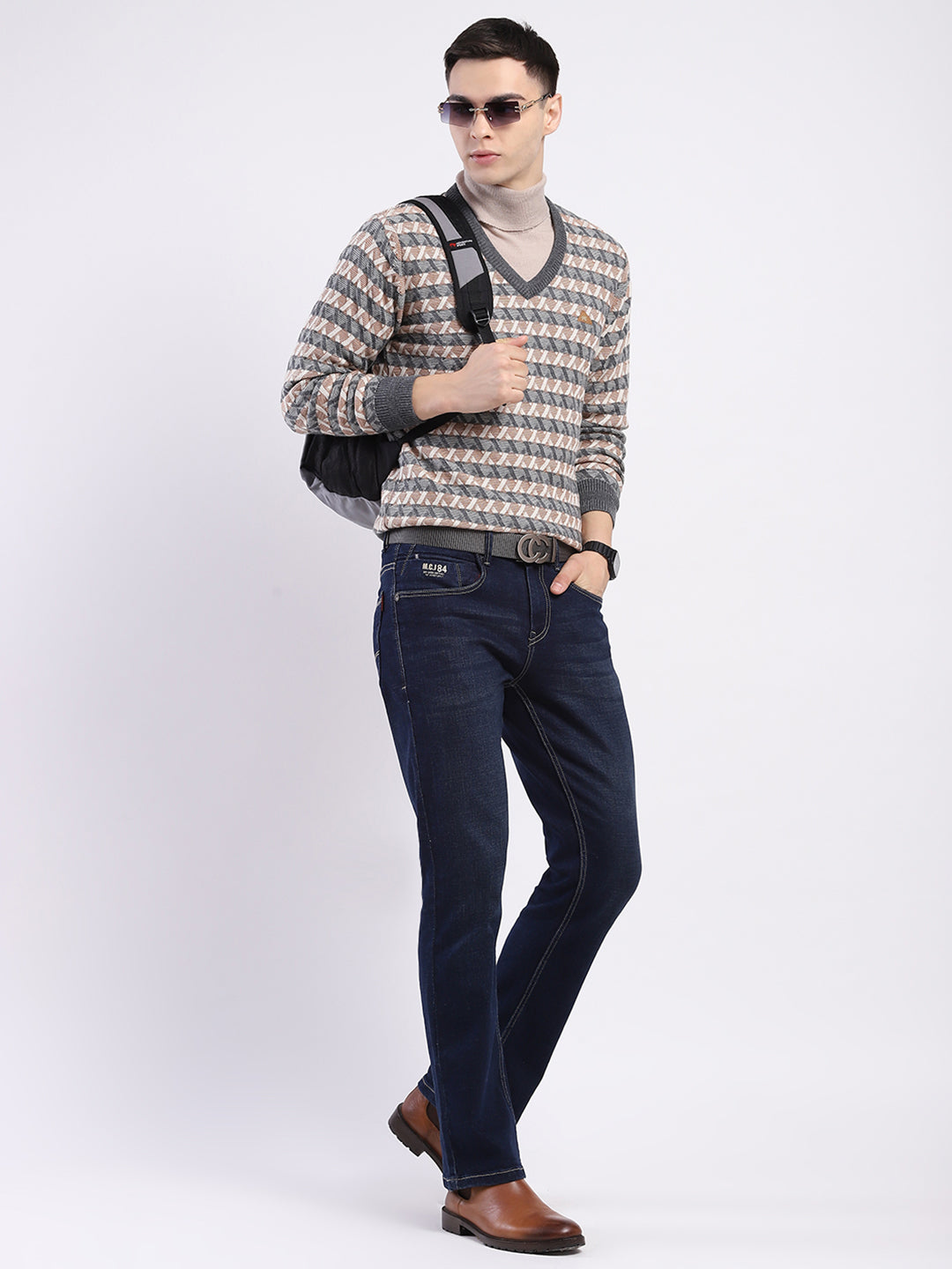 Men Grey Self Design V Neck Full Sleeve Pullover