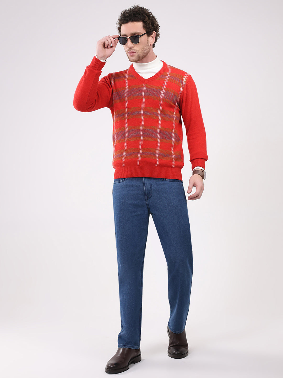 Men Red Printed V Neck Full Sleeve Pullover