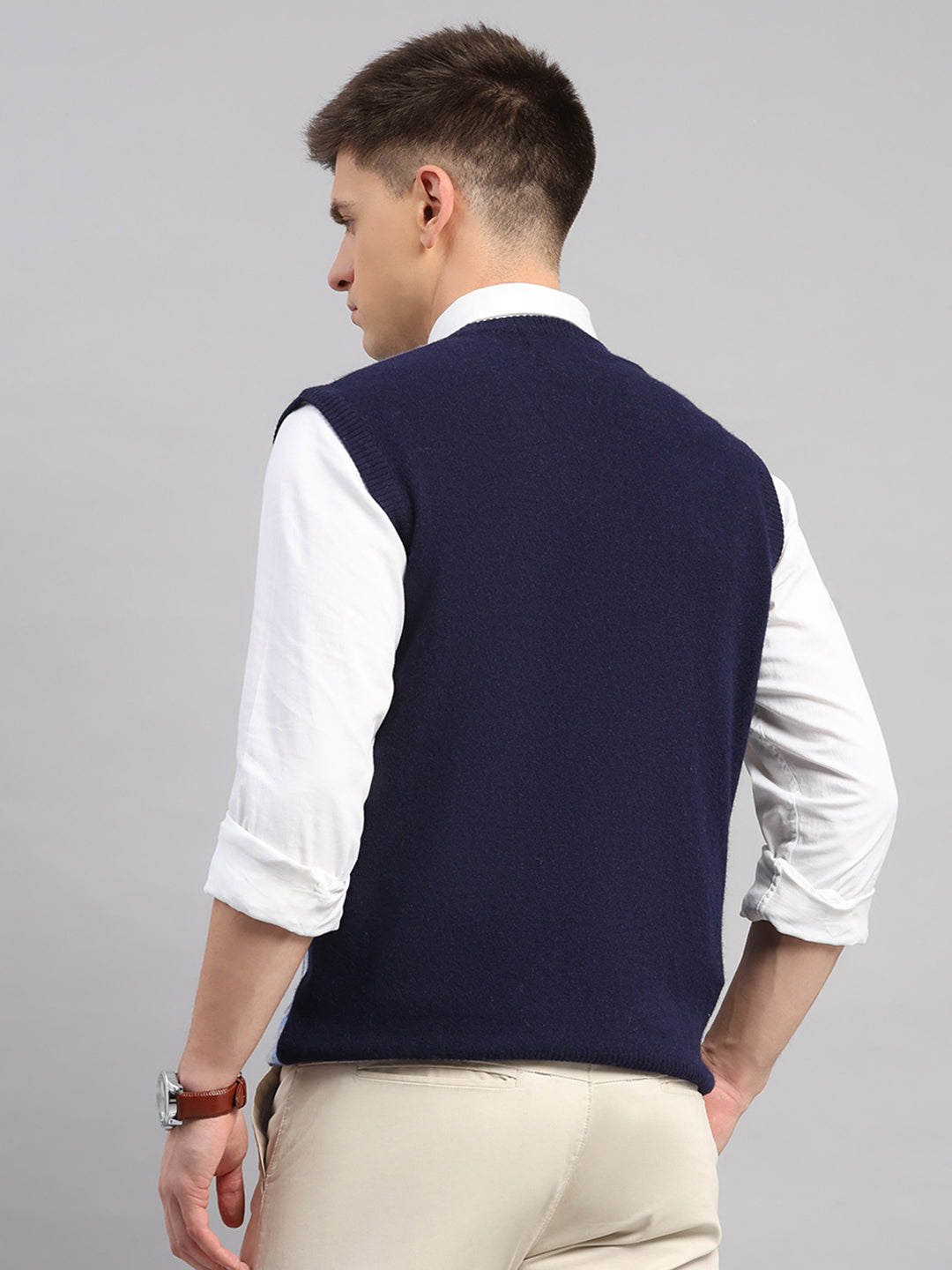 Men Navy Blue Printed V Neck Sleeveless Sweater