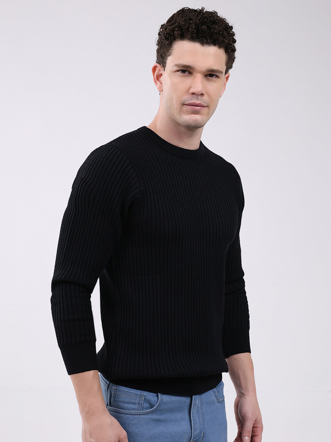 Men Black Solid Round Neck Full Sleeve Pullover