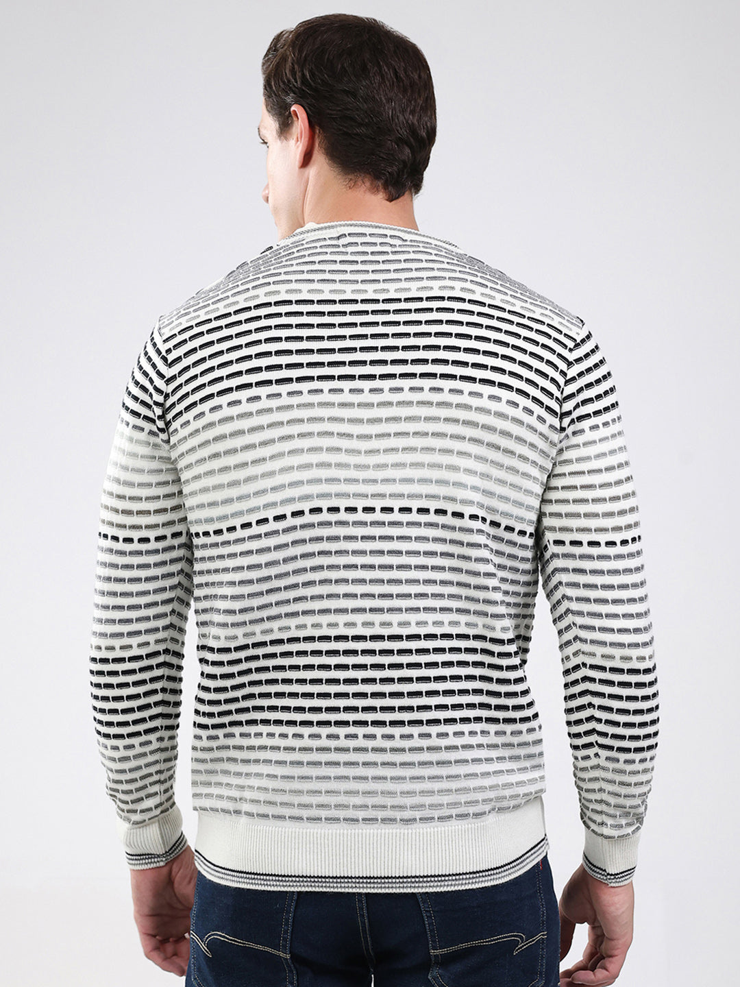 Men White Stripe V Neck Full Sleeve Pullover