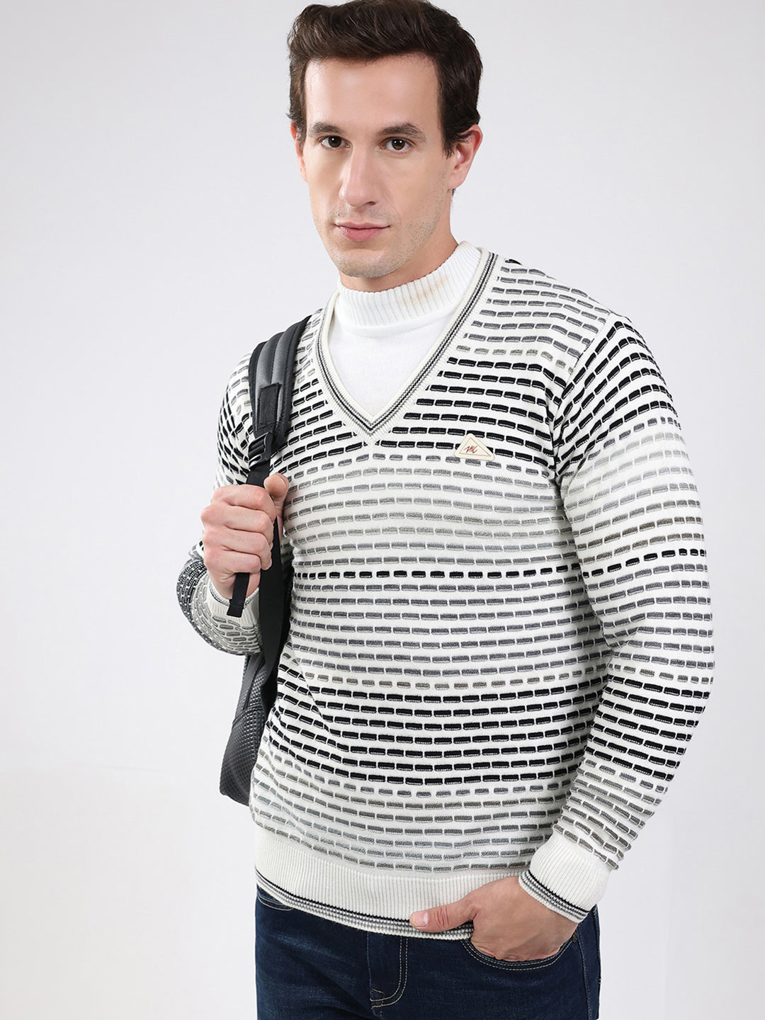 Men White Stripe V Neck Full Sleeve Pullover