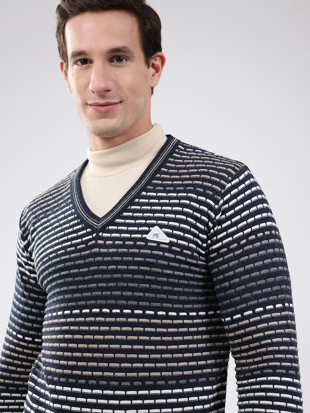 Men Navy Blue Stripe V Neck Full Sleeve Pullover