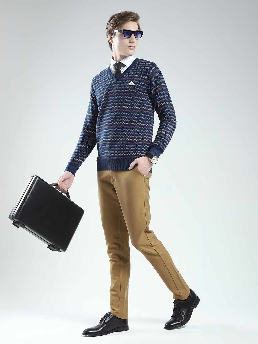 Men Blue Stripe V Neck Full Sleeve Pullover