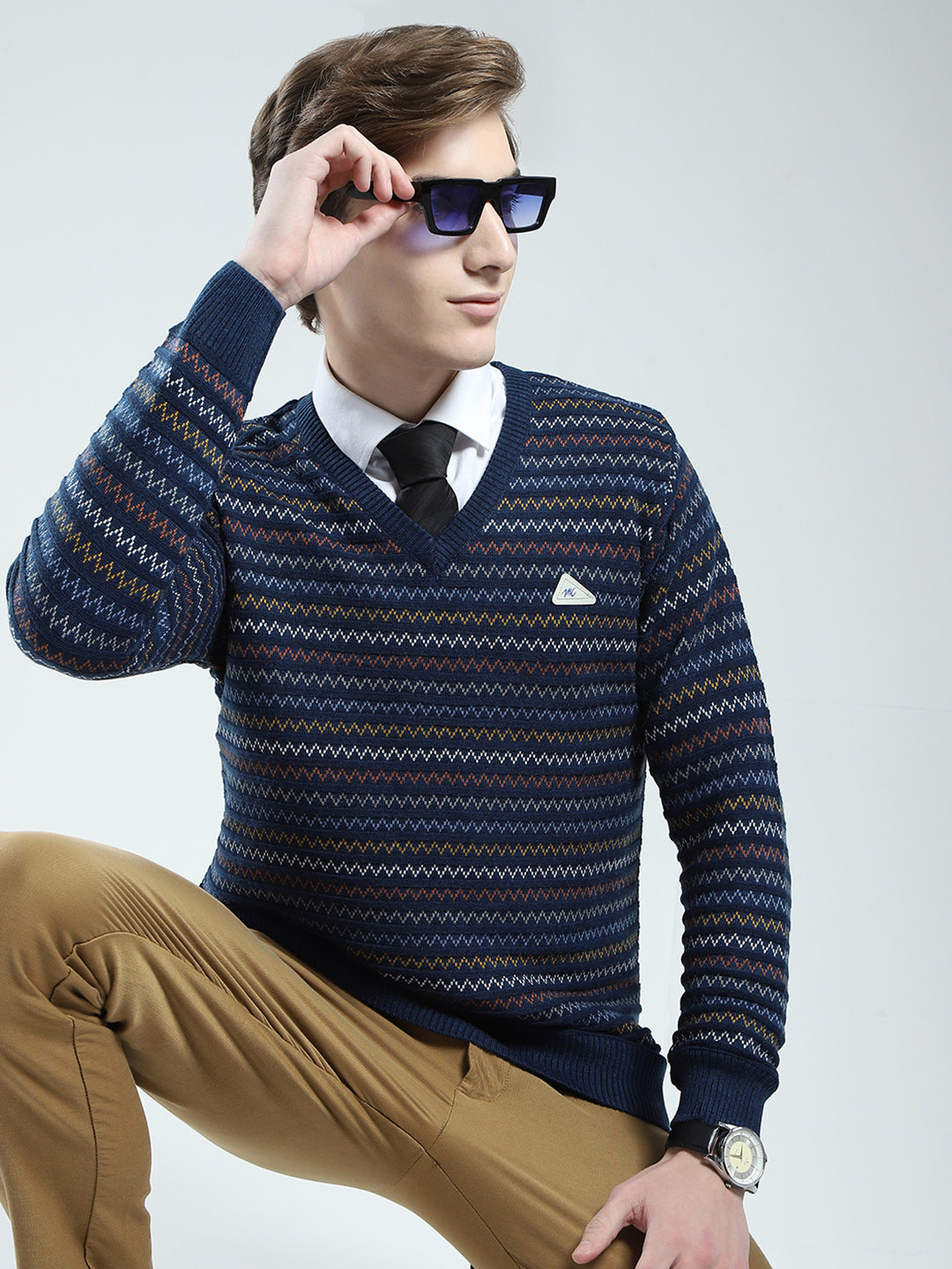 Men Blue Stripe V Neck Full Sleeve Pullover