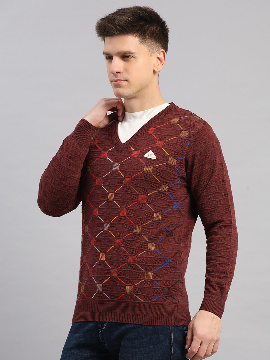 Men Maroon Printed V Neck Full Sleeve Pullover