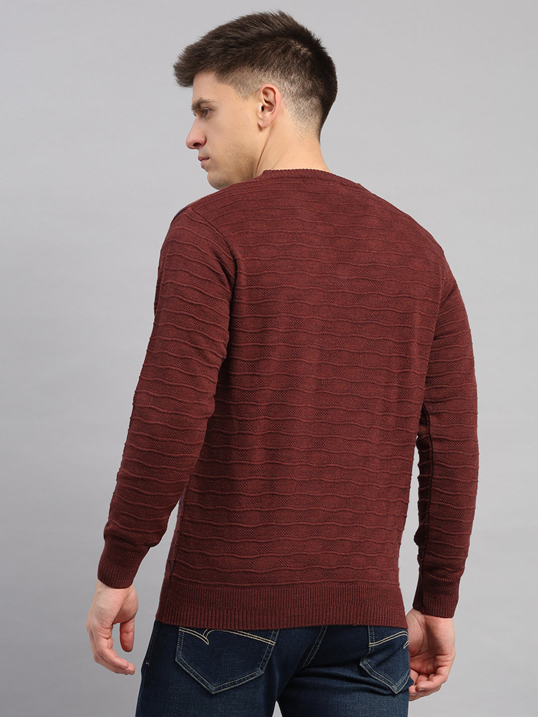 Men Maroon Printed V Neck Full Sleeve Pullover