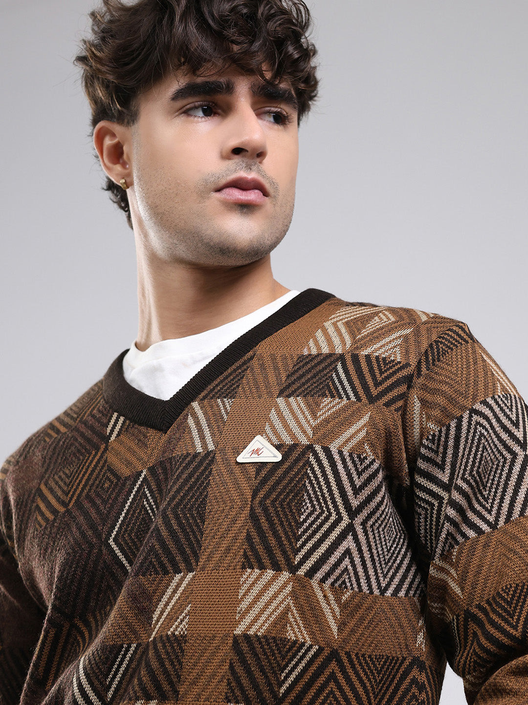 Men Brown Self Design V Neck Full Sleeve Pullover