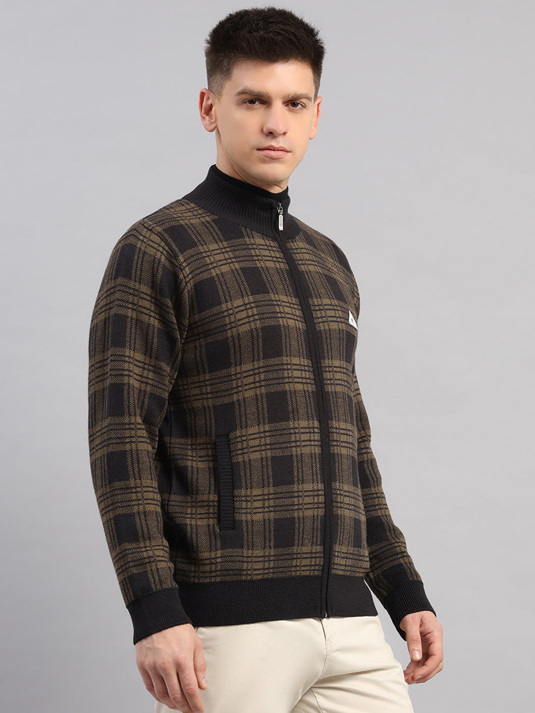 Men Black Self Design Round Neck Full Sleeve Pullover