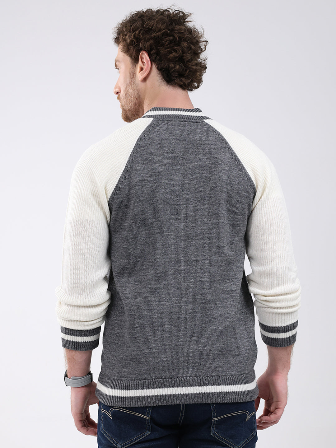 Men Grey Solid Round Neck Full Sleeve Pullover
