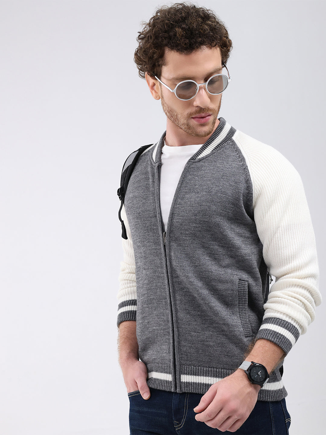 Men Grey Solid Round Neck Full Sleeve Pullover