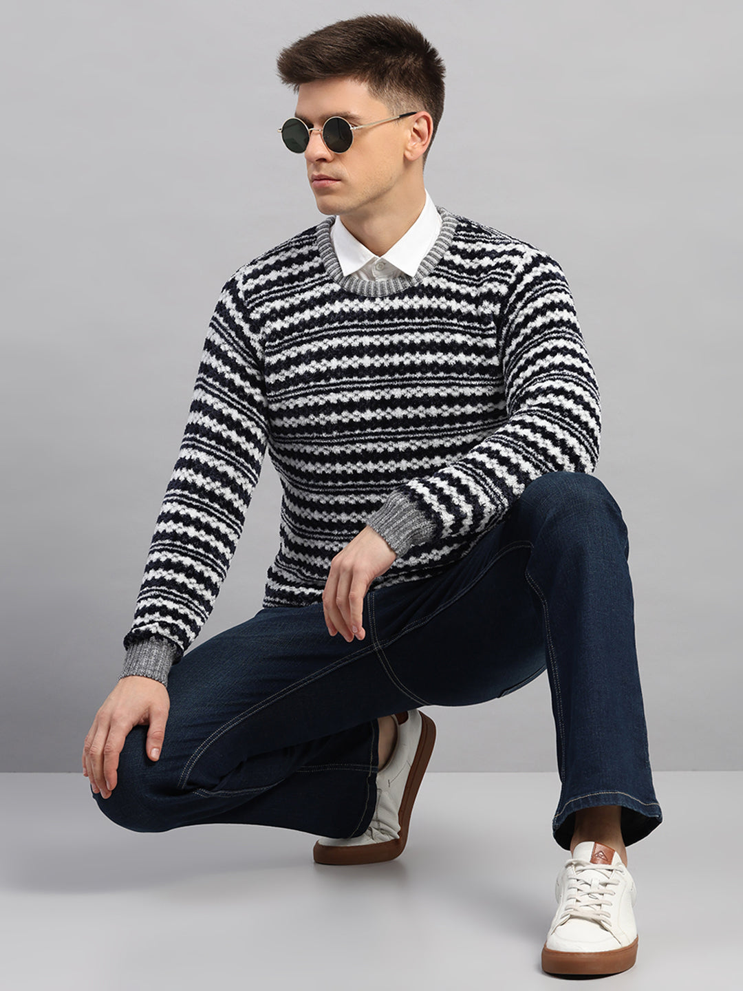 Men Grey Printed Round Neck Full Sleeve Pullover