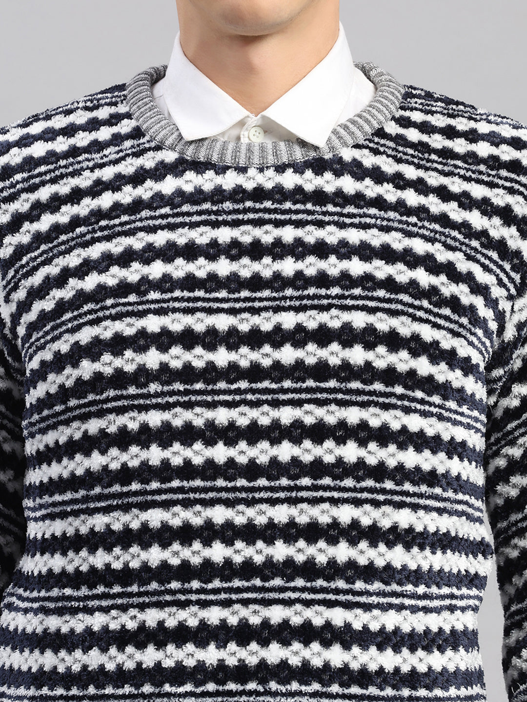 Men Grey Printed Round Neck Full Sleeve Pullover