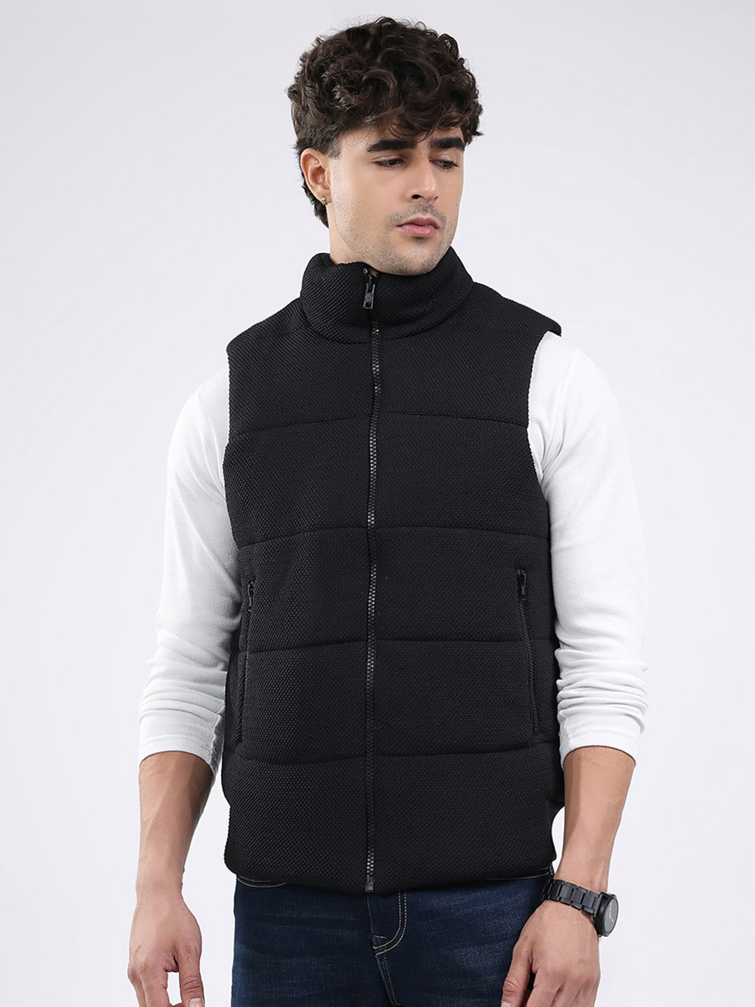 Men Black Solid Mock Neck Sleeveless Jacket