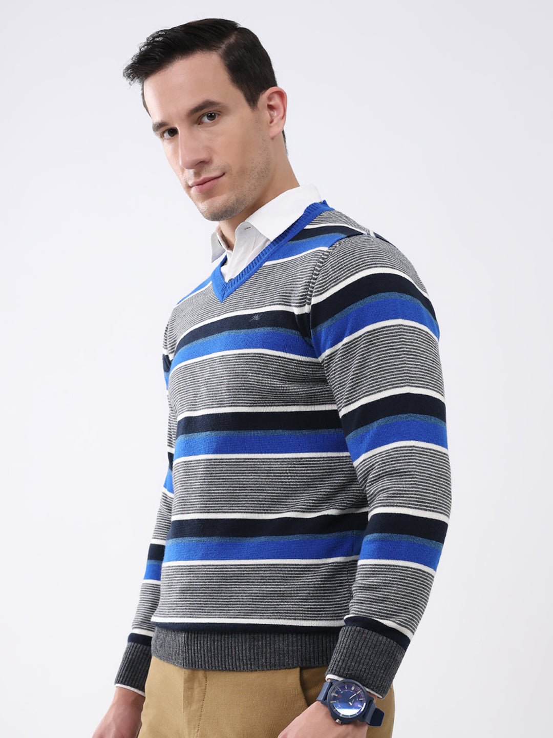 Men Blue & Grey Stripe V Neck Full Sleeve Pullover