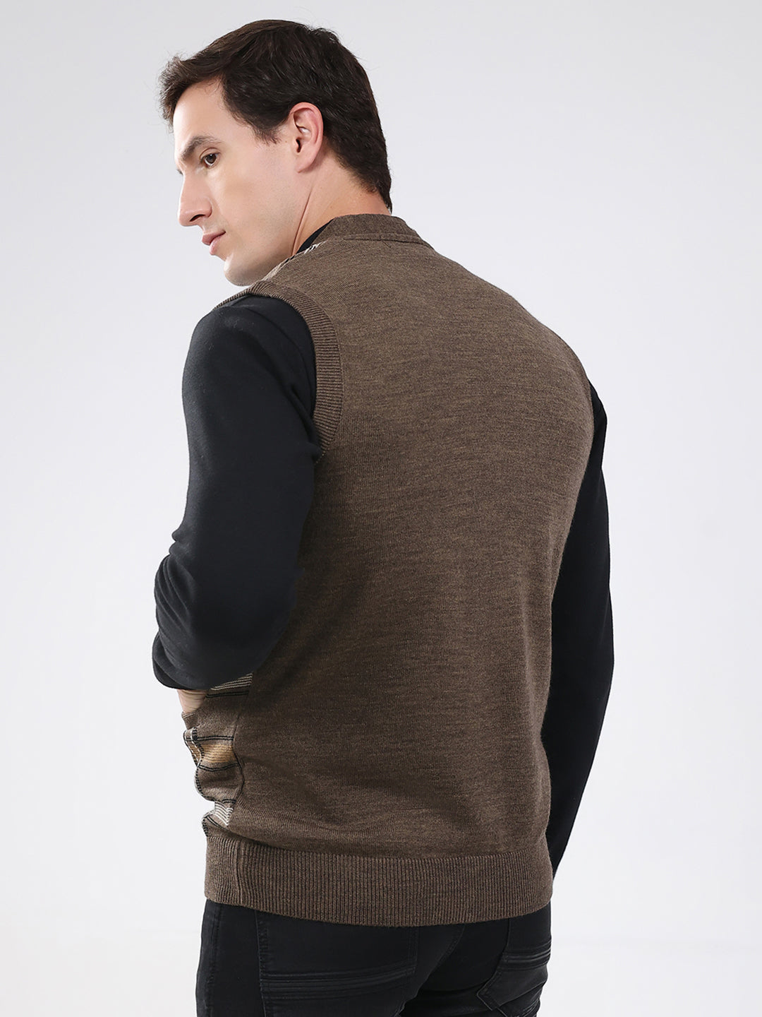 Men Brown Check V Neck Sleeveless Cardigan