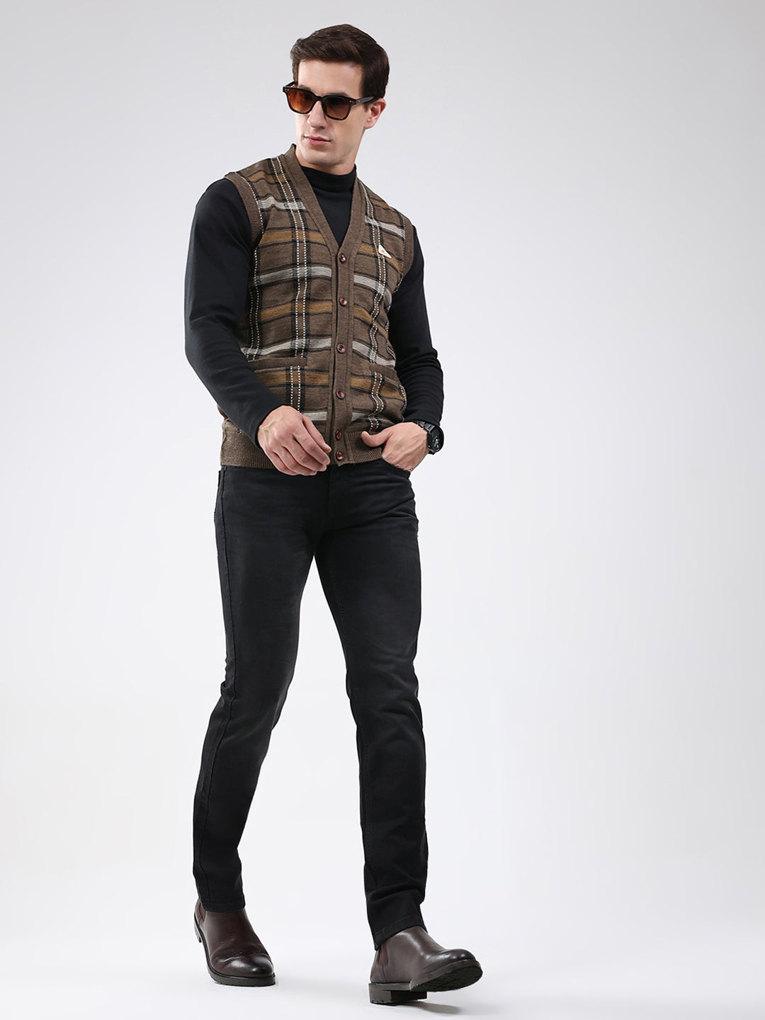 Men Brown Check V Neck Sleeveless Cardigan