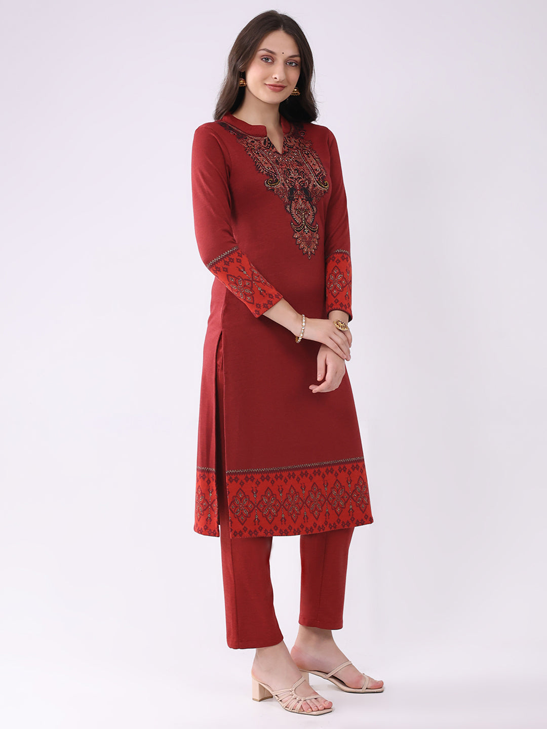 Women Red Printed Round Neck Full Sleeve Kurti Set for Winter