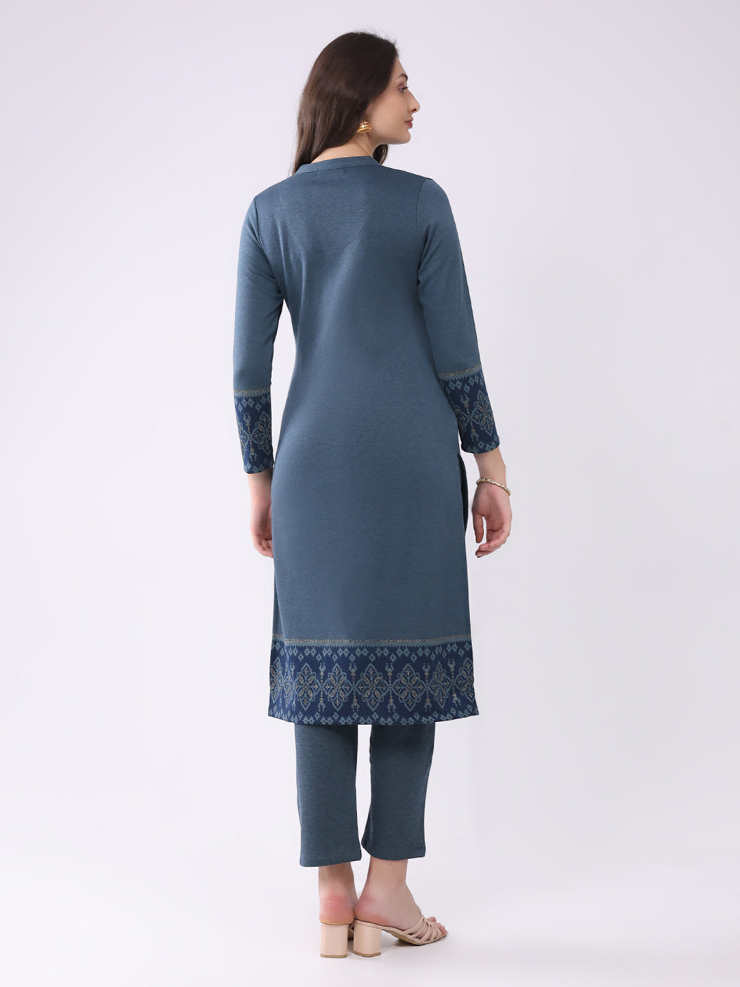 Women Navy Blue Printed Round Neck Full Sleeve Kurti Set for Winter