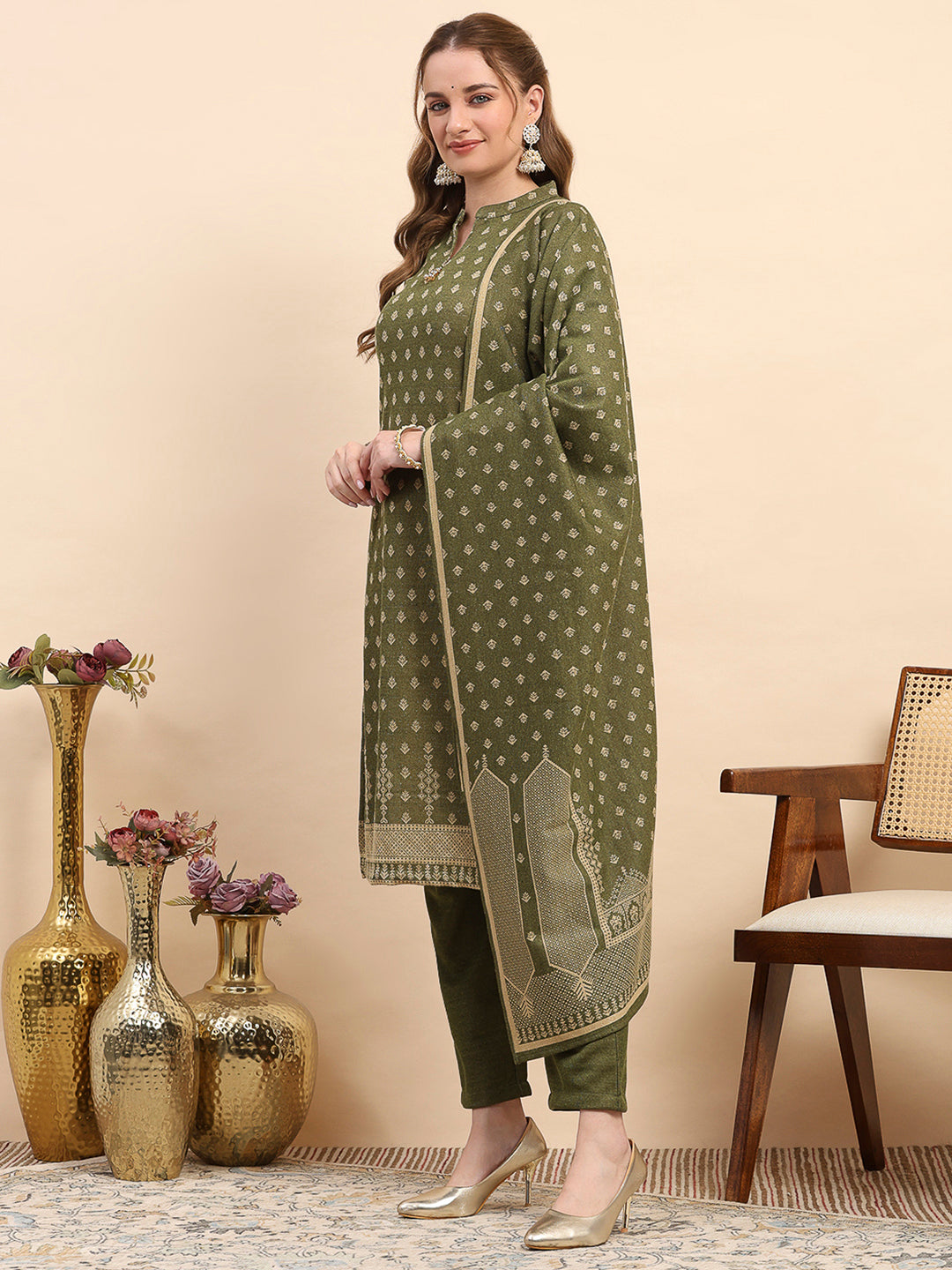Women Green Printed Round Neck Full Sleeve 3 Pc Kurti Set for Winter