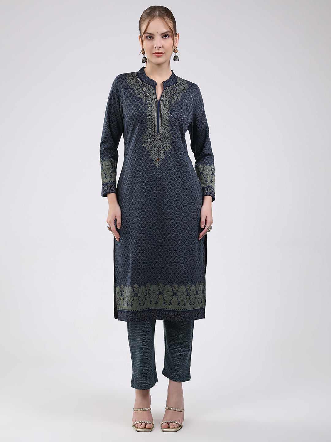 Women Navy Blue Printed Round Neck Full Sleeve Kurti Set for Winter