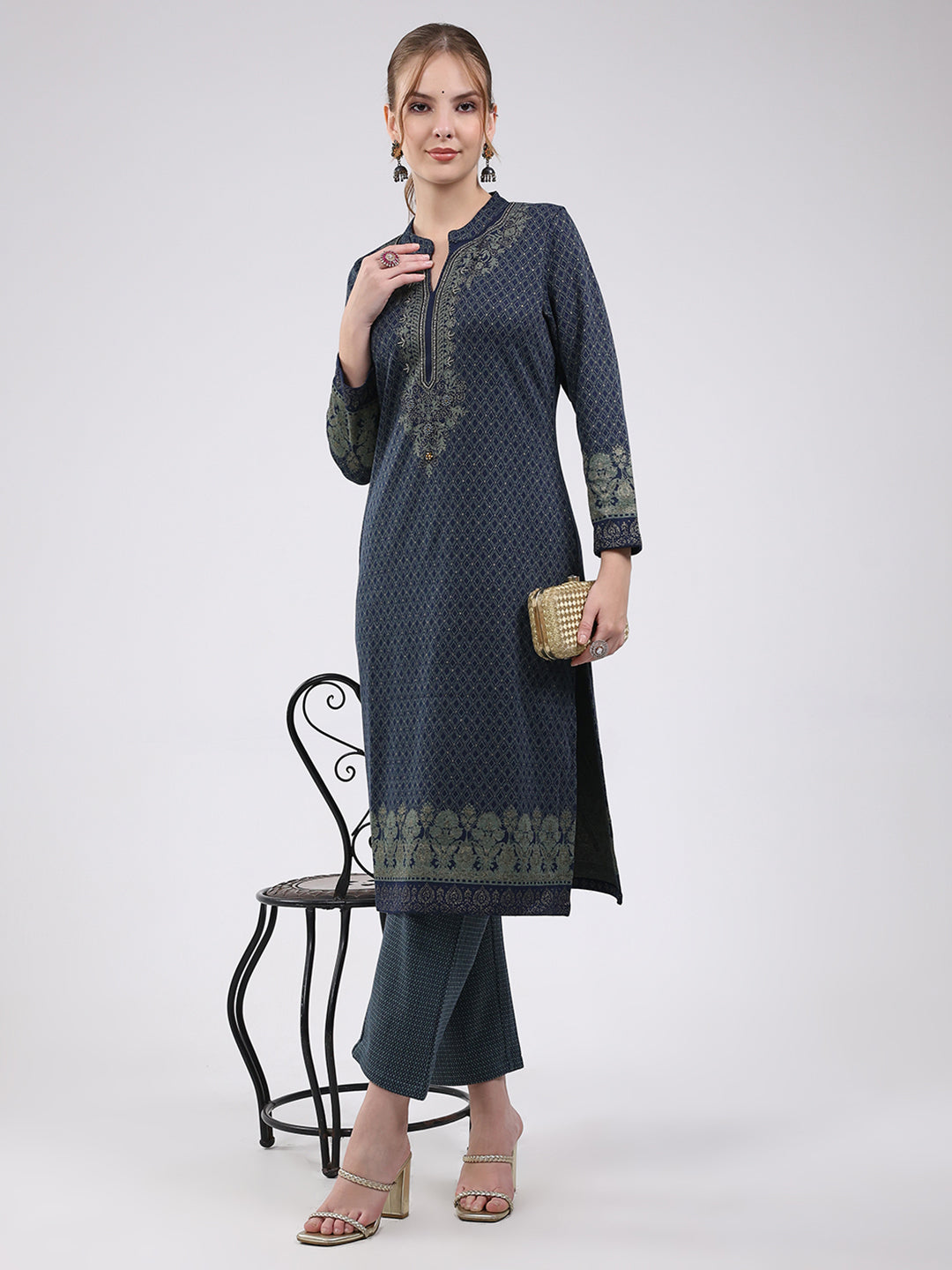 Women Navy Blue Printed Round Neck Full Sleeve Kurti Set for Winter