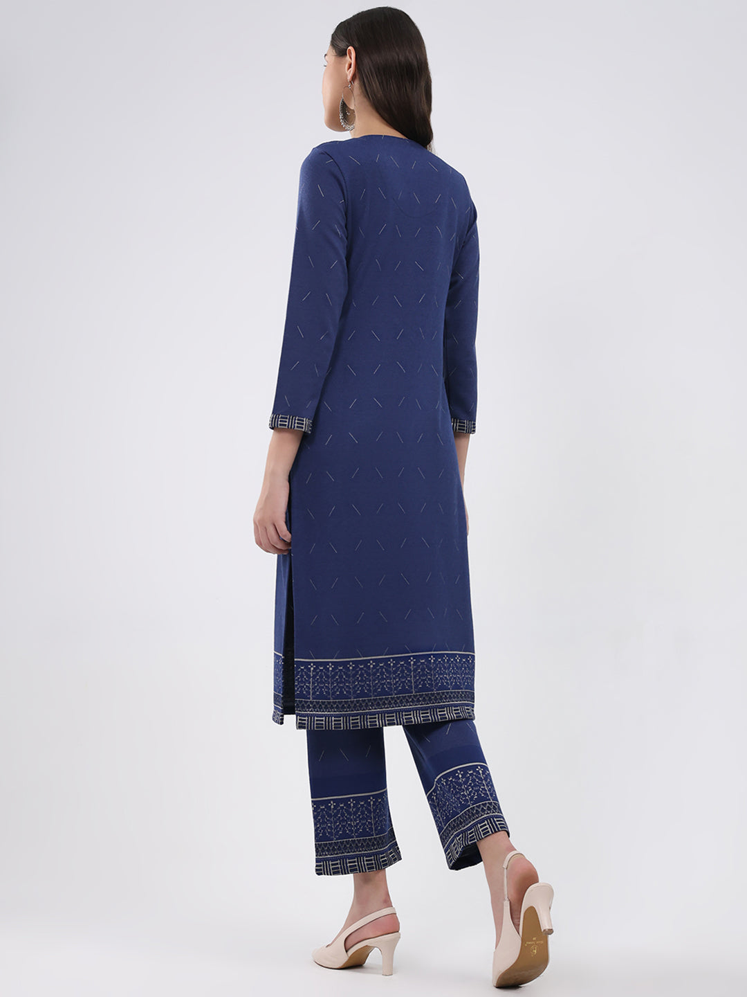 Women Blue Printed Round Neck Full Sleeve Kurti Set for Winter