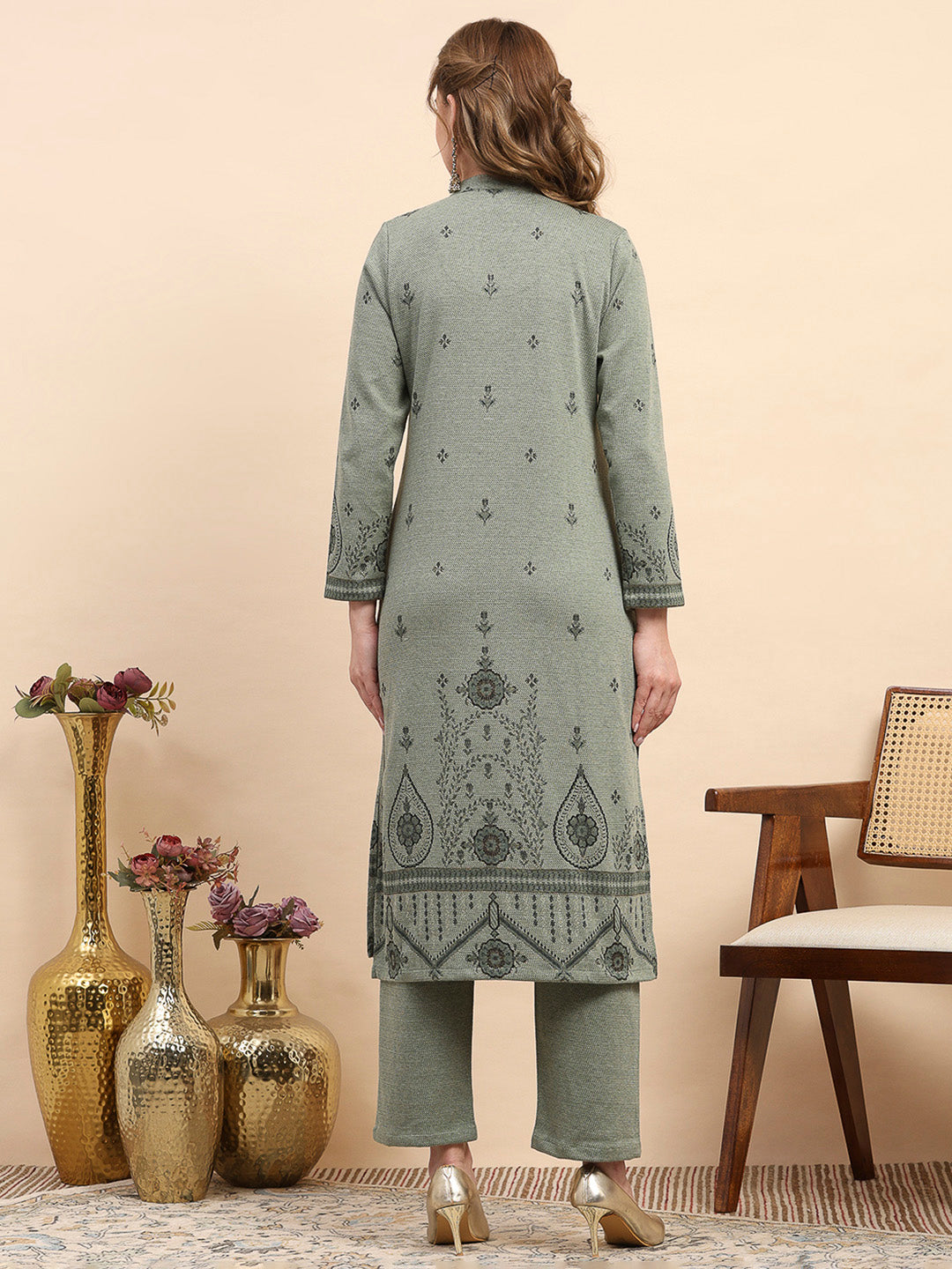 Women Green Printed Round Neck Full Sleeve Kurti Set for Winter