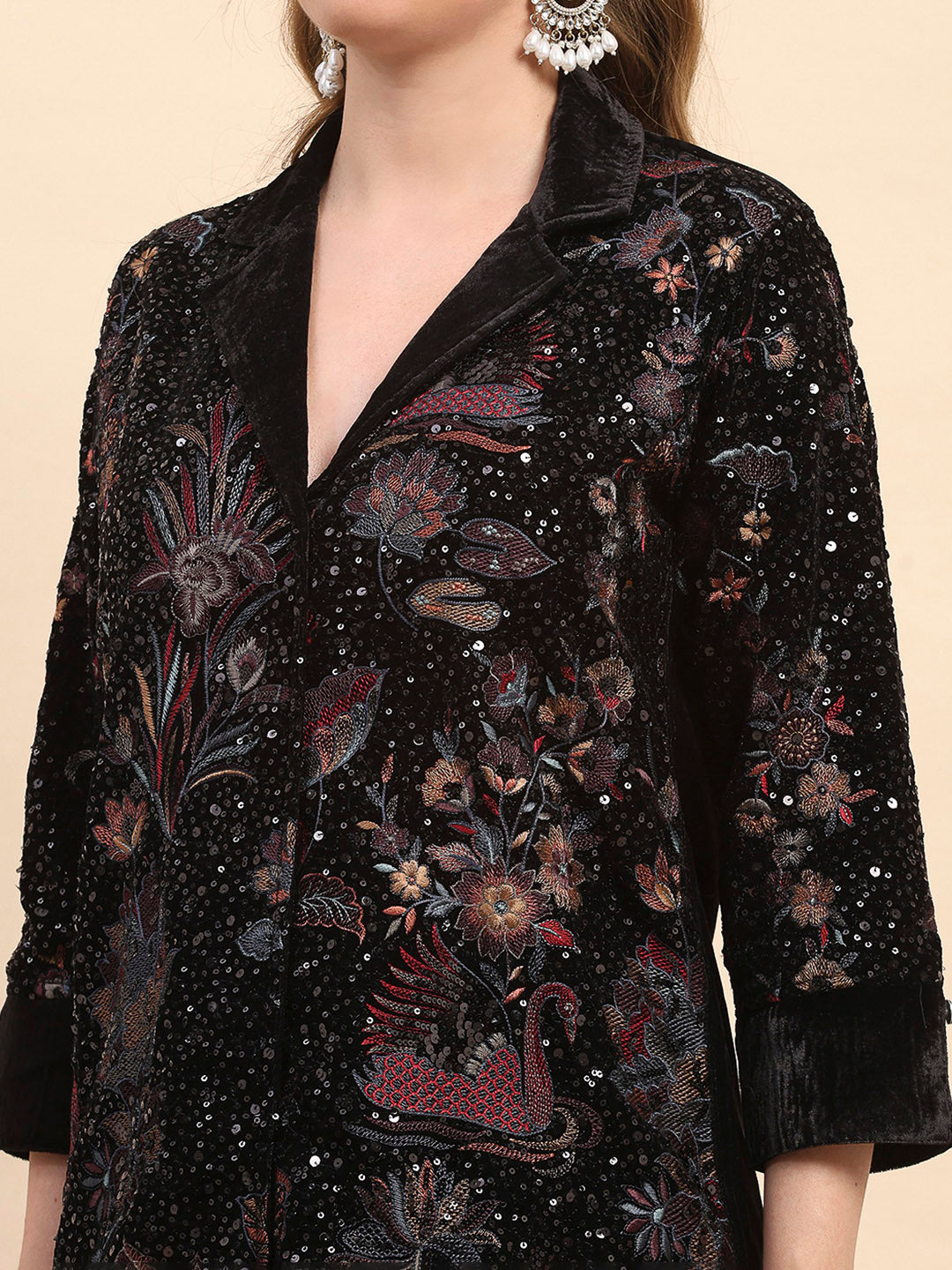 Women Black Printed V Neck Full Sleeve Kurti Set for Winter