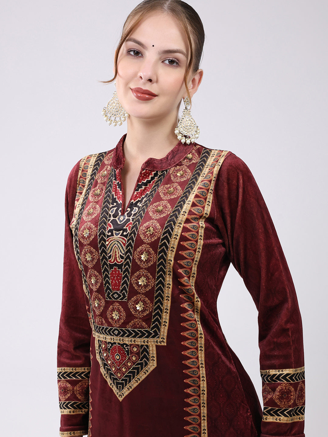 Women Maroon Printed Round Neck Full Sleeve Kurti Set for Winter